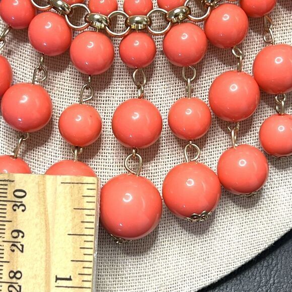 Gold Tone Chain Pink Beaded Statement Necklace 18 in Ext. 3 in - Picture 5 of 12